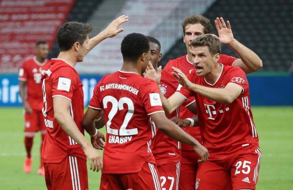  德甲揭幕战拜仁横扫对手展现卫冕气势  